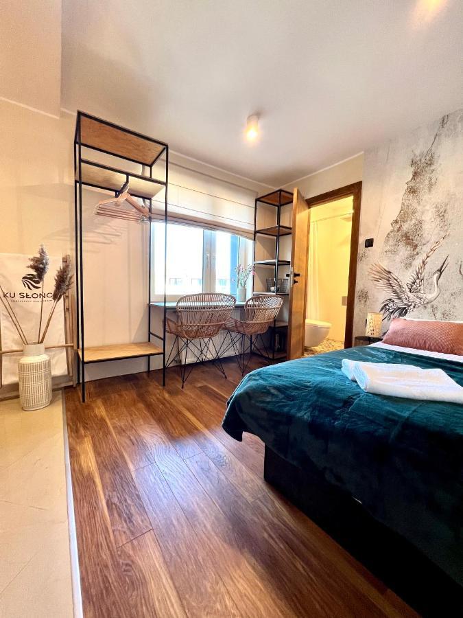 "Ku Sloncu" -Pokoje& Apartamenty - Jastrzębia Góra 外观 照片
