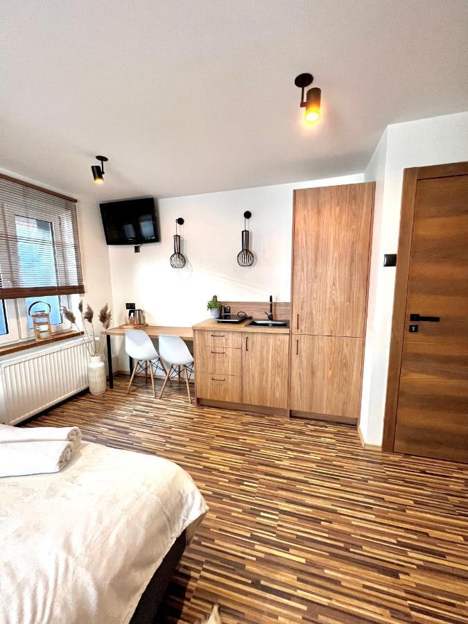 "Ku Sloncu" -Pokoje& Apartamenty - Jastrzębia Góra 外观 照片