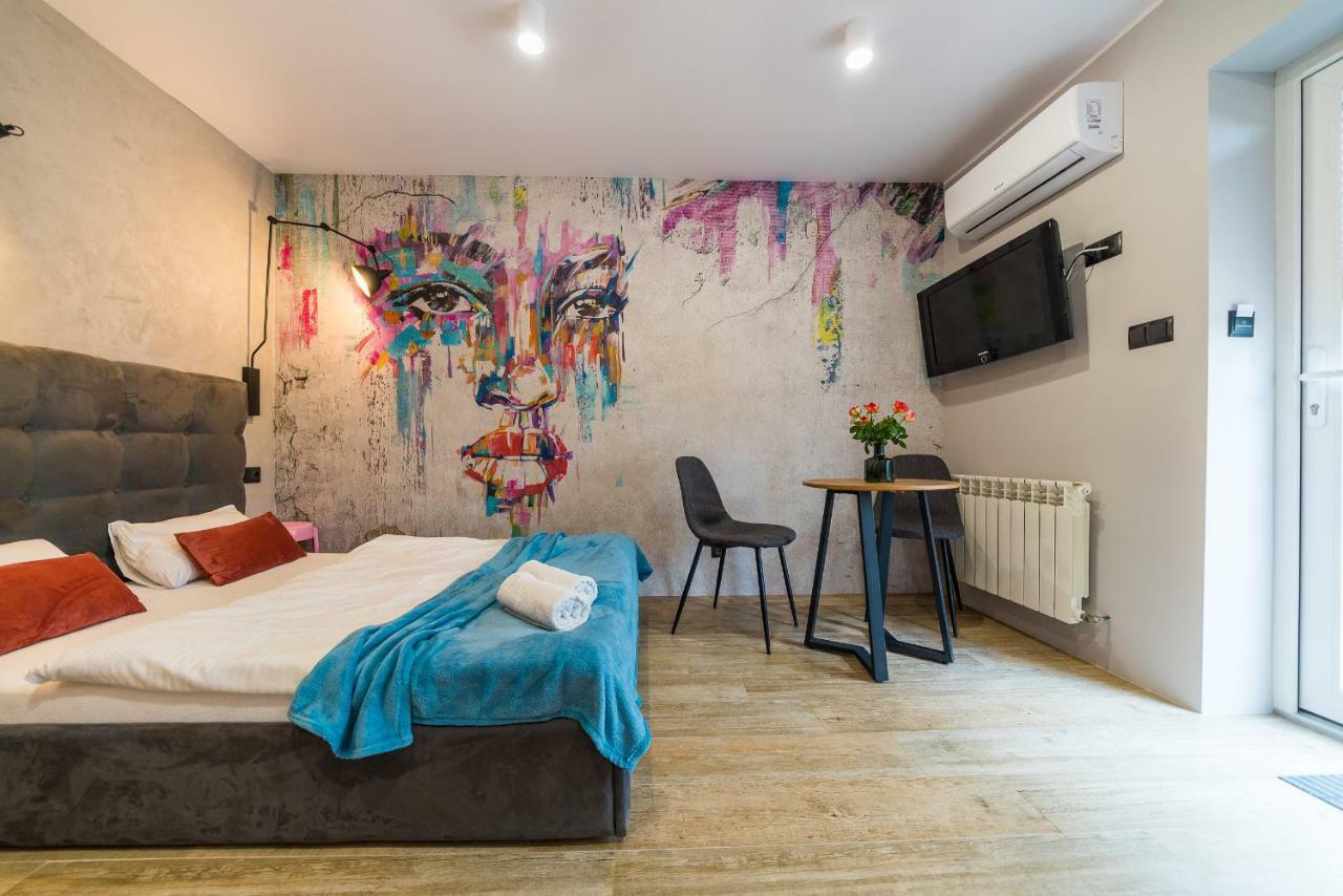 "Ku Sloncu" -Pokoje& Apartamenty - Jastrzębia Góra 外观 照片